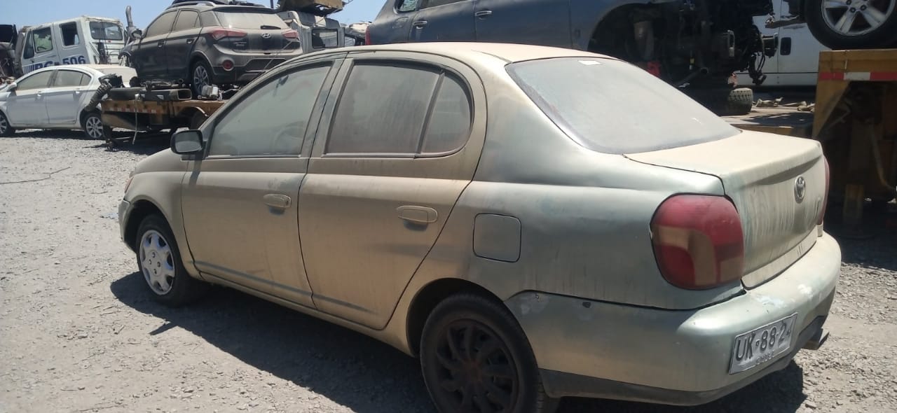  Toyota YARIS 2001    EN DESARME